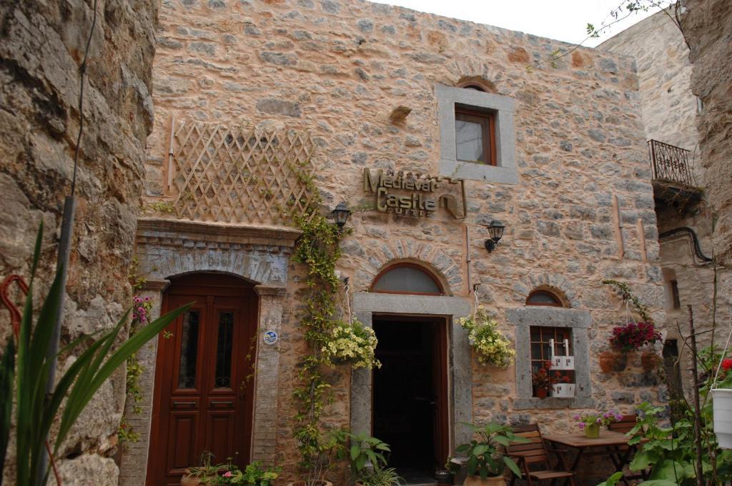 Medieval Castle 메스타 외부 사진